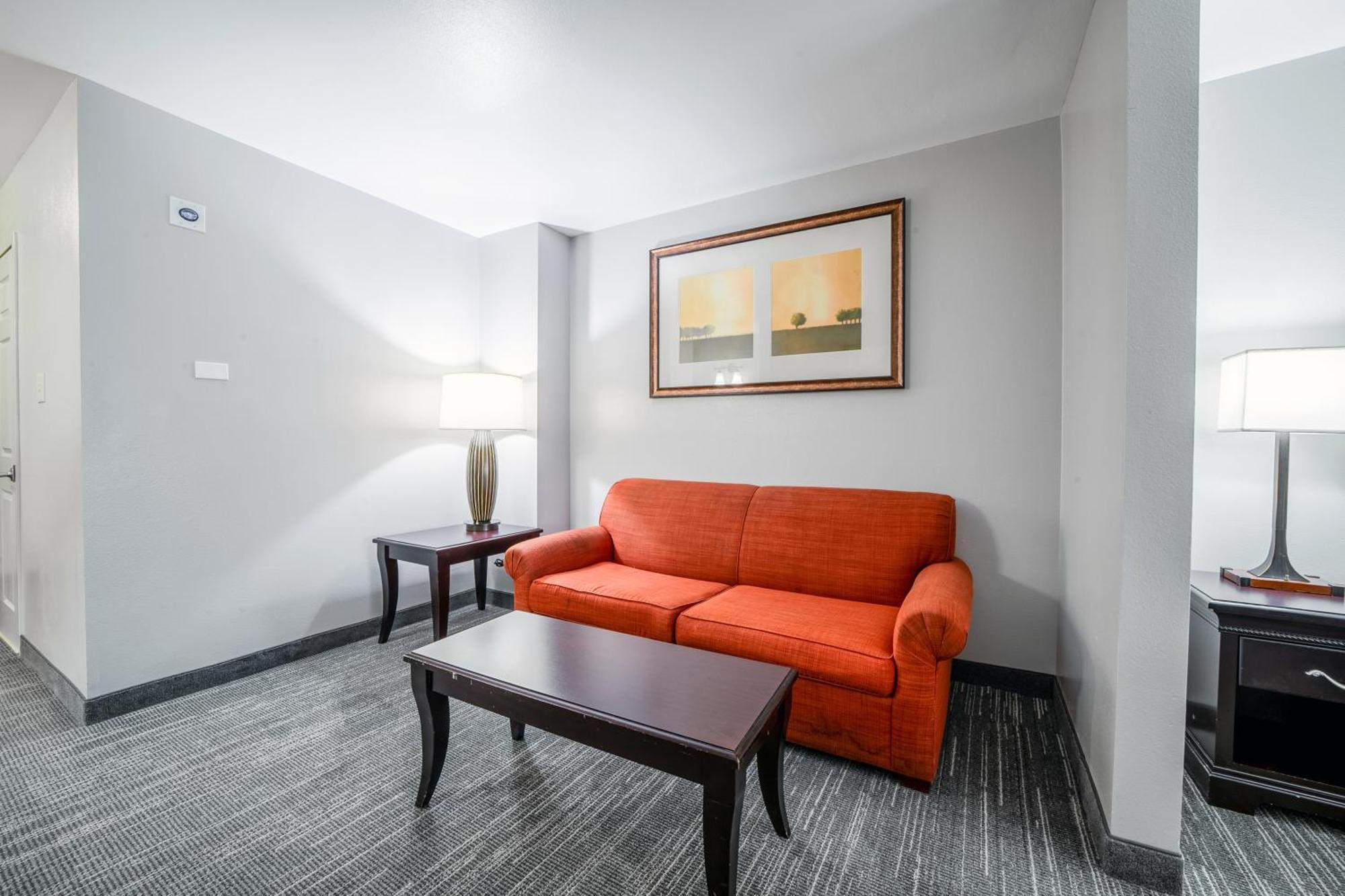 Country & By Radisson, At Mills, Ca Hotel 3*