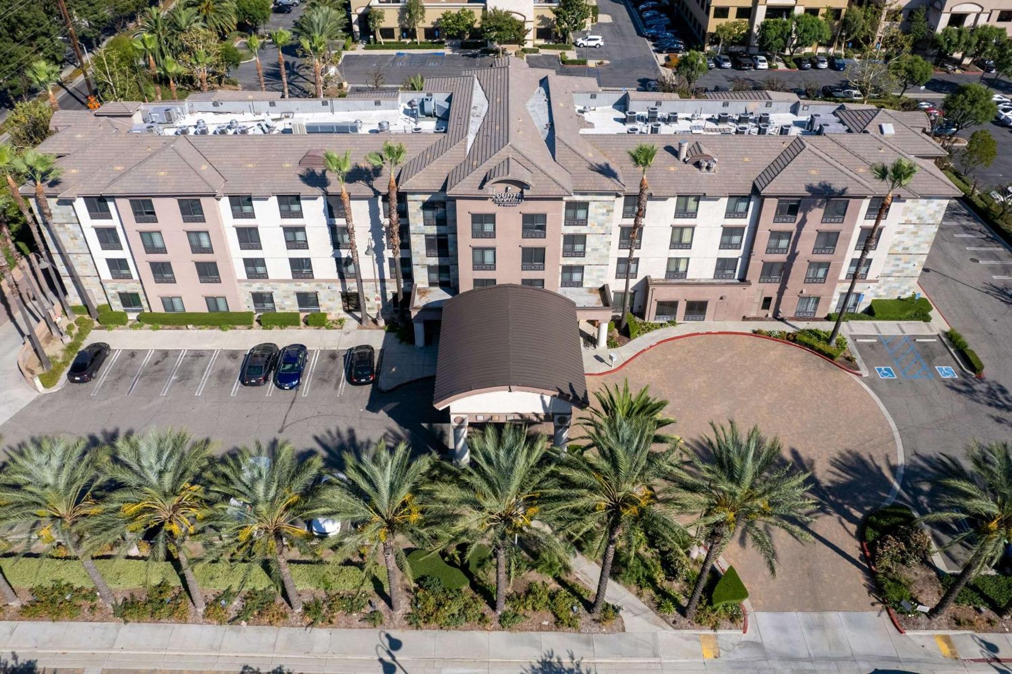 Country Inn&suites By Radisson, At Mills, Ca 3*
